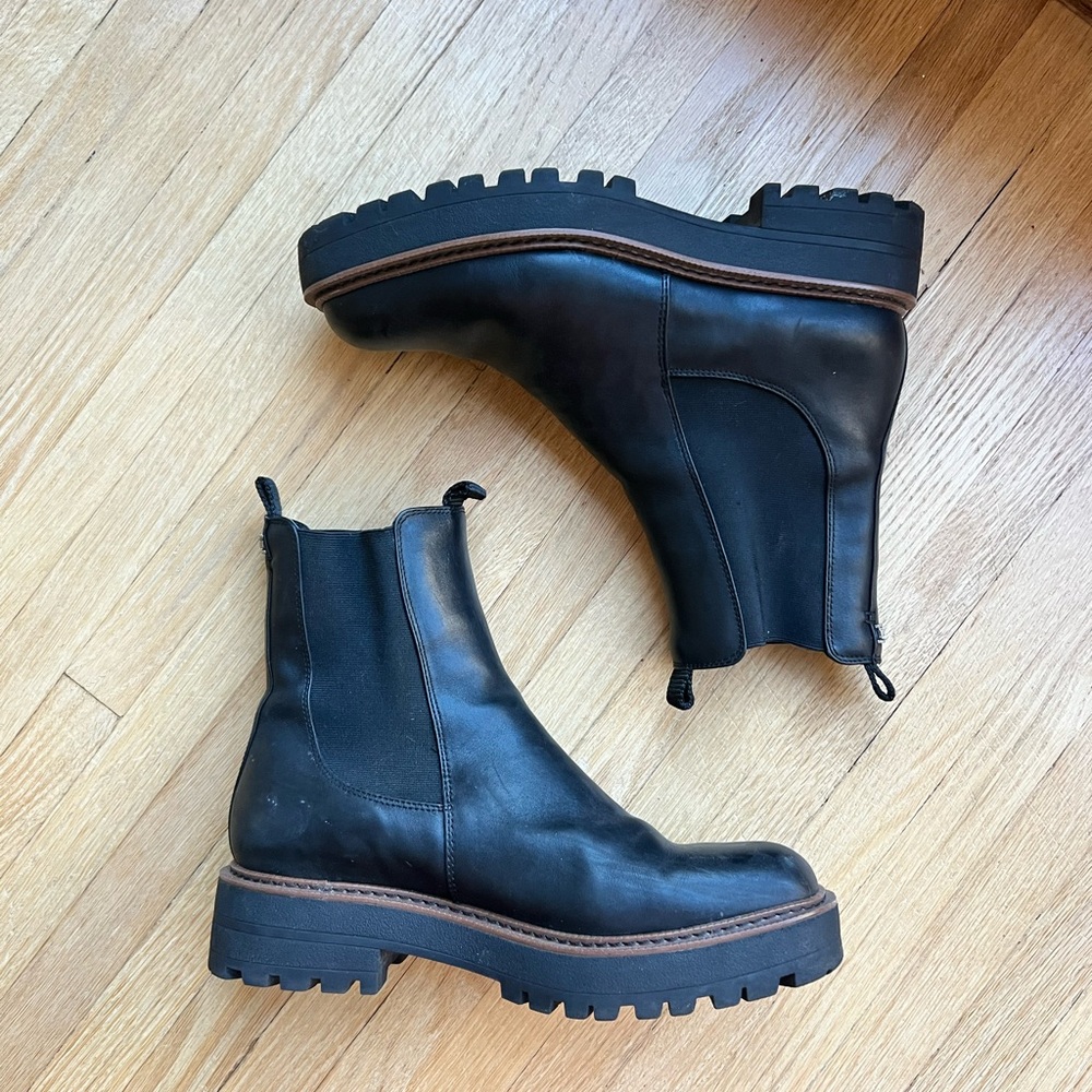 Sam Edelman Laguna Chelsea Boot - Black - Picture 4 of 8